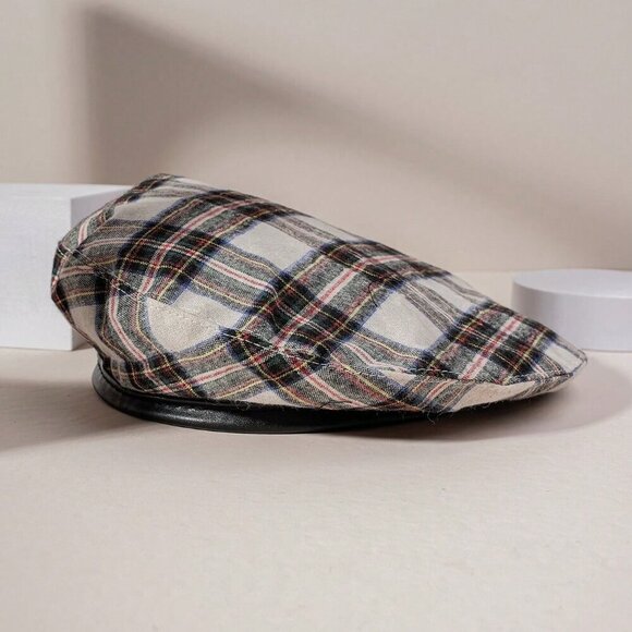 Casual Christmas Plaid Women\'s Beret Sun Hat Adjustable Outdoor main image 4